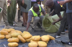 Maovisaa ma volisi Ongata Rongai kaondini ya Kajiado nimeekia mbini vangi wa silingi milioni 6 ikanisani yimwe kisioni kiu.