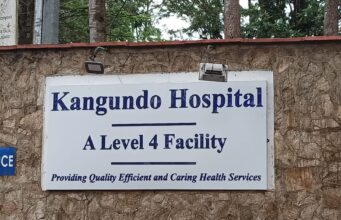 Amanyiwa atatu ma eitu kuma sukuluni sya Kathithyamaa, Kathaana na Mukuyuni sekondali kuya Kangundo kaondini ya Masaku nimaendeeye kwikia mitiani yoo ya KCSE sivitalini wa Kangundo level 4 itina wa kutetheka na syana kiokoni Kya umunthi.